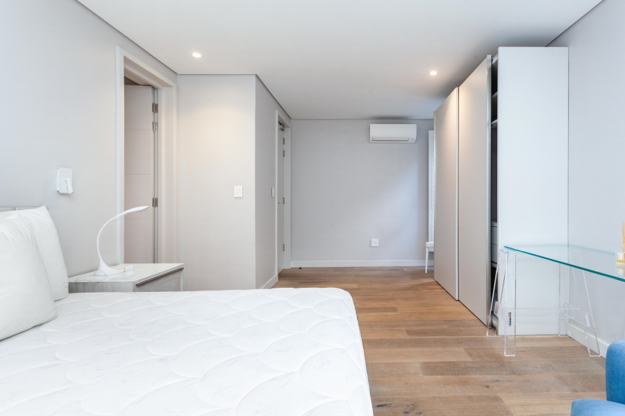 To Let 4 Bedroom Property for Rent in Camps Bay Western Cape